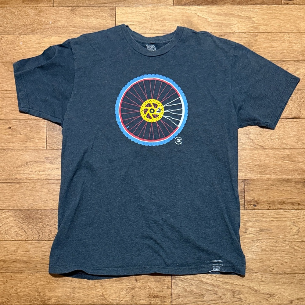 YoColorado Men's Charcoal Graphic Tee with Bicycle Design